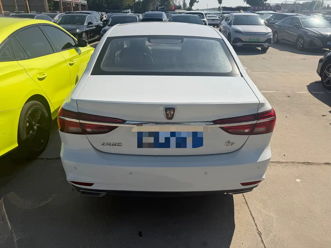 Фото 10 - Roewe i6