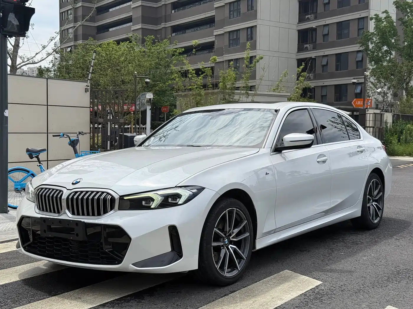 BMW 3 Series 2023 320Li M Sport Package