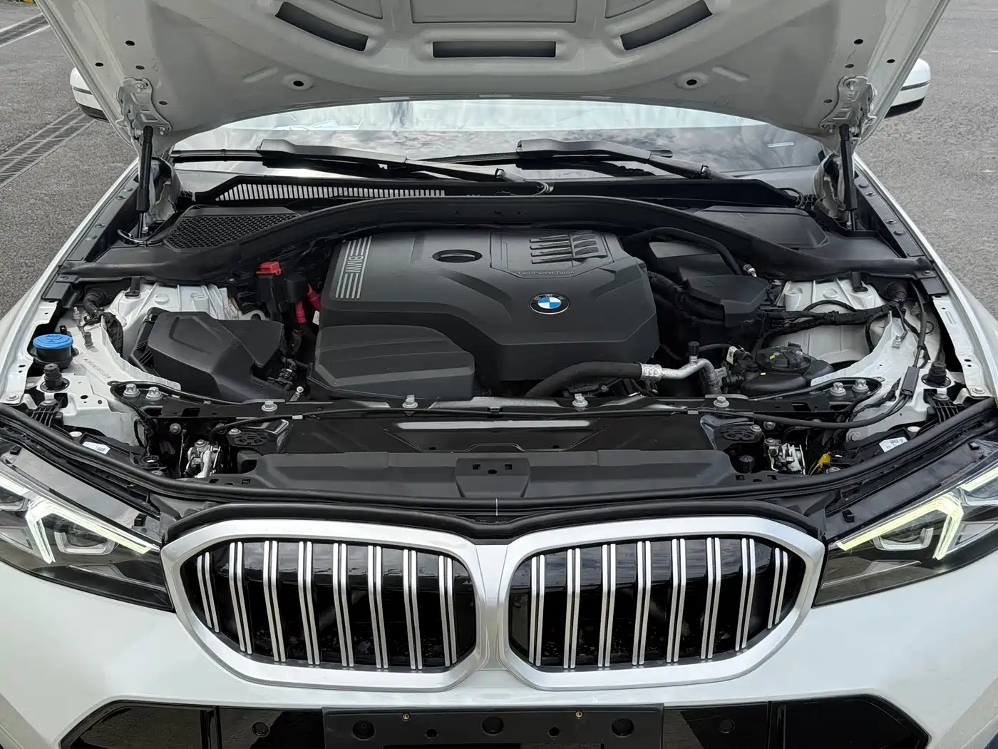 BMW 3 Series 2023 320Li M Sport Package фото 14