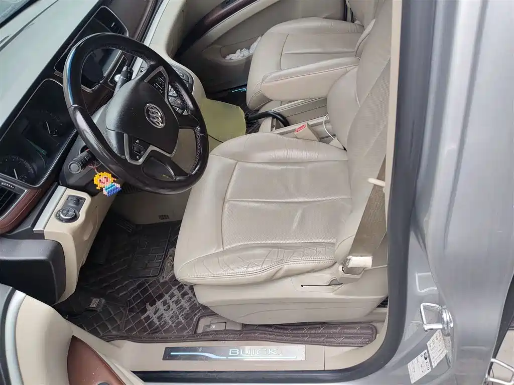 Buick GL8 2014 3.0L XT Luxury Business Flagship фото 8