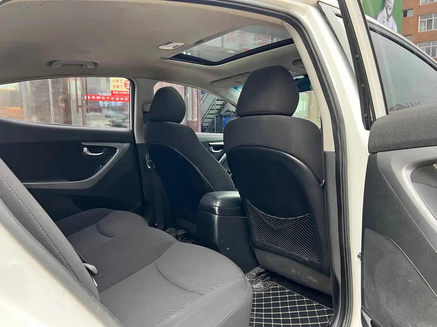 Hyundai Langdong 2015 1.6L Auto Premium фото 10