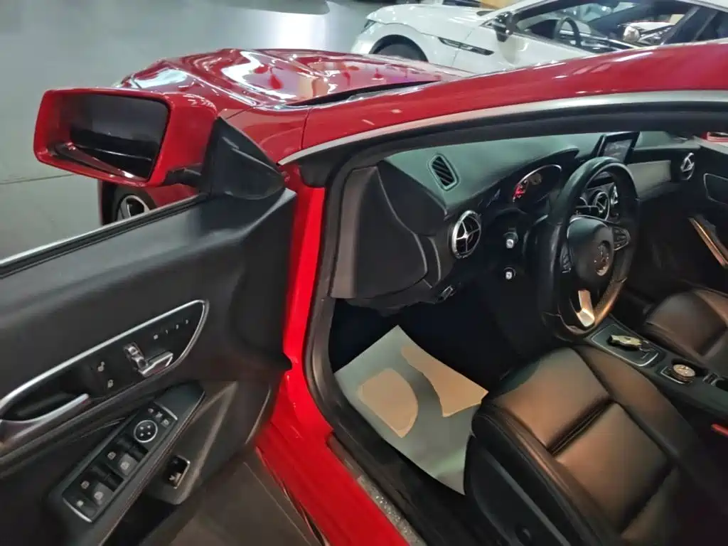 Mercedes-Benz CLA (Import) 2017 2016 Facelift CLA 200 Style