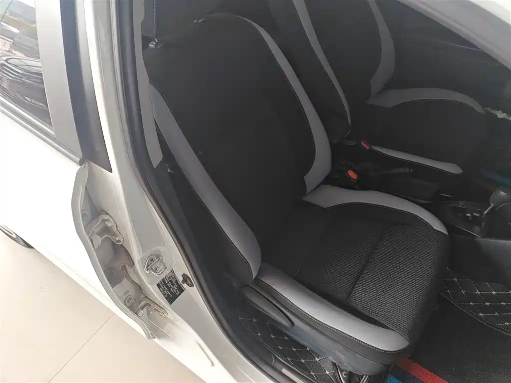 Toyota YARiS L Zhi Xuan 2020 1.5L CVT Leading Edition фото 25