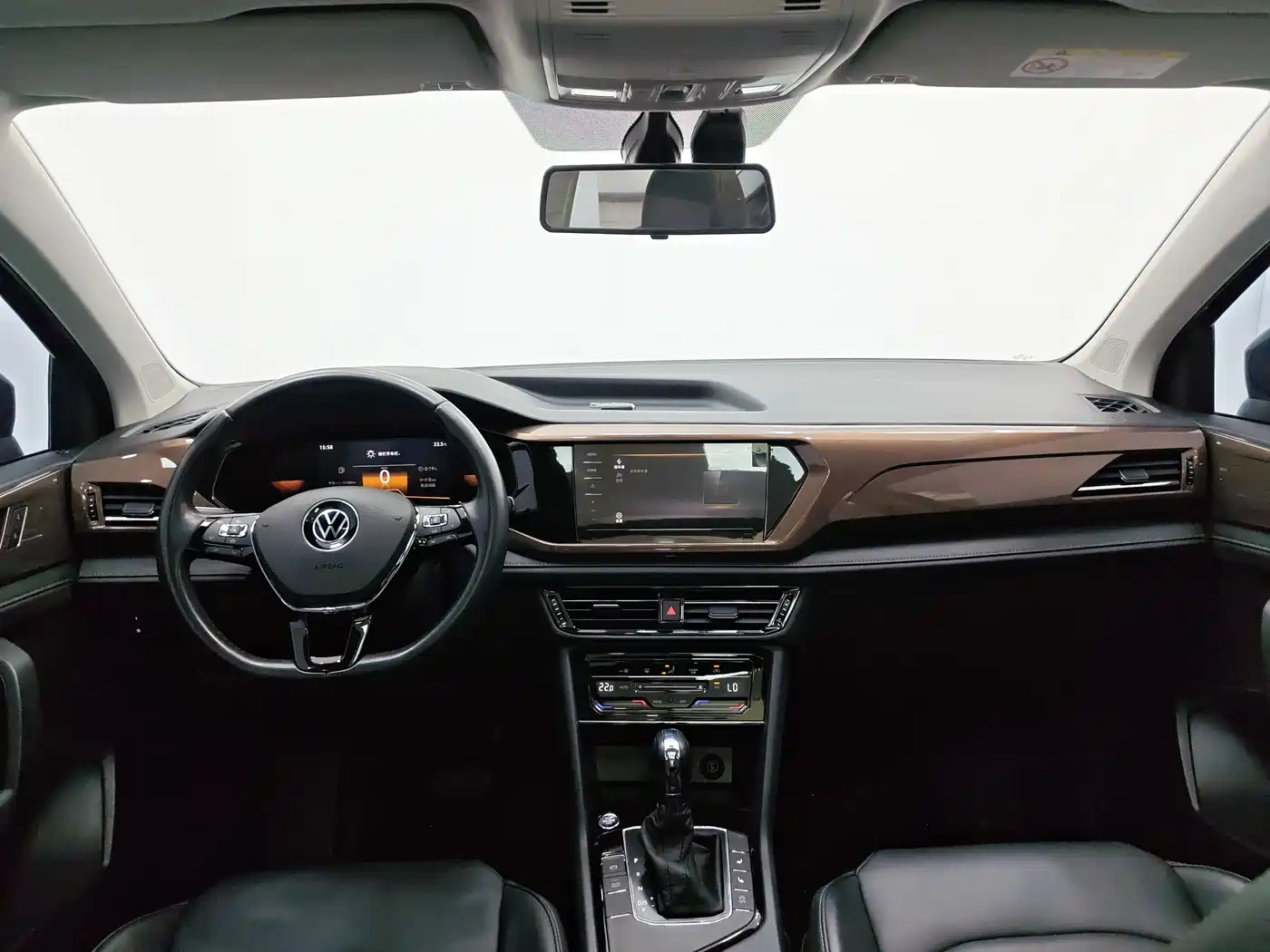 Volkswagen Tharu 2022 280TSI 2WD Comfort фото 10
