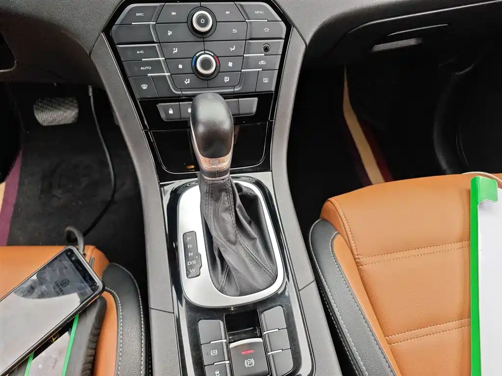 MG Roewe RX5 2016 2016 1.5TGI TST Luxury Edition