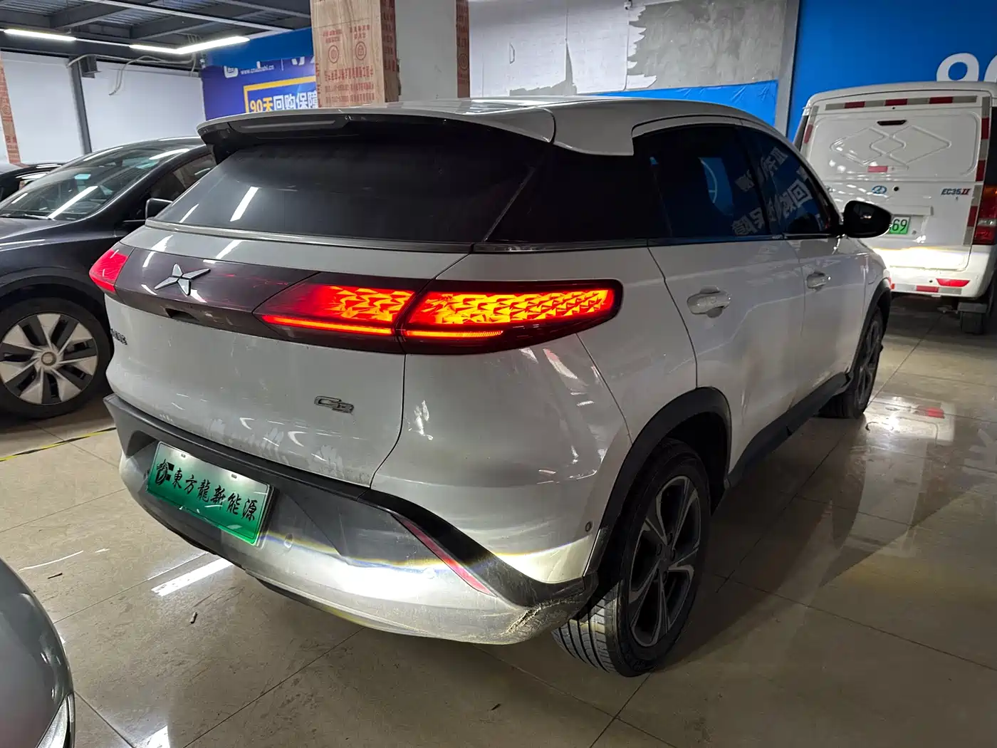 XPeng G3 2020 460i Smart Edition фото 10
