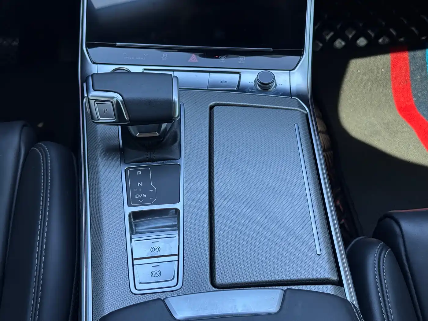 Audi A6L 2024 45 TFSI Premium Elegance фото 10
