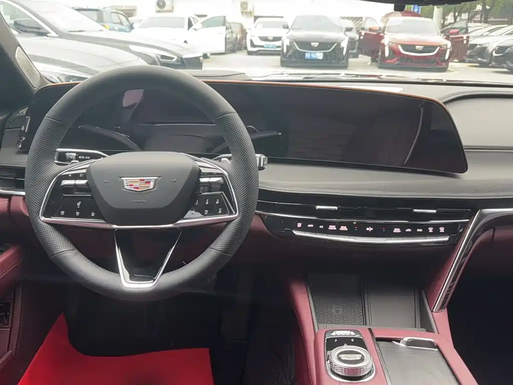 Cadillac CT6 2026 Model 28T Flagship Edition фото 14
