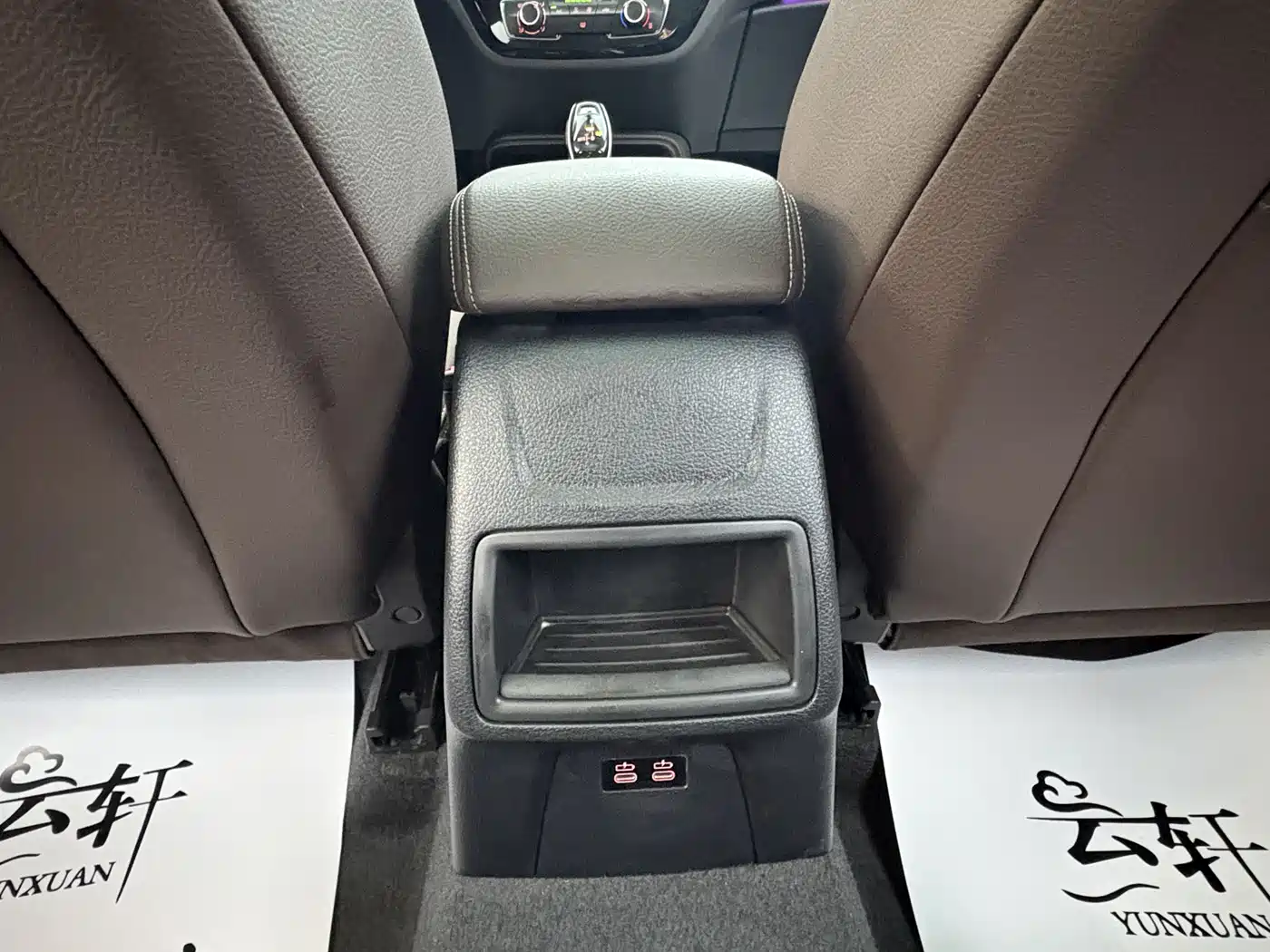 BMW 1 Series 2022 125i M Sport Shadow Edition фото 12