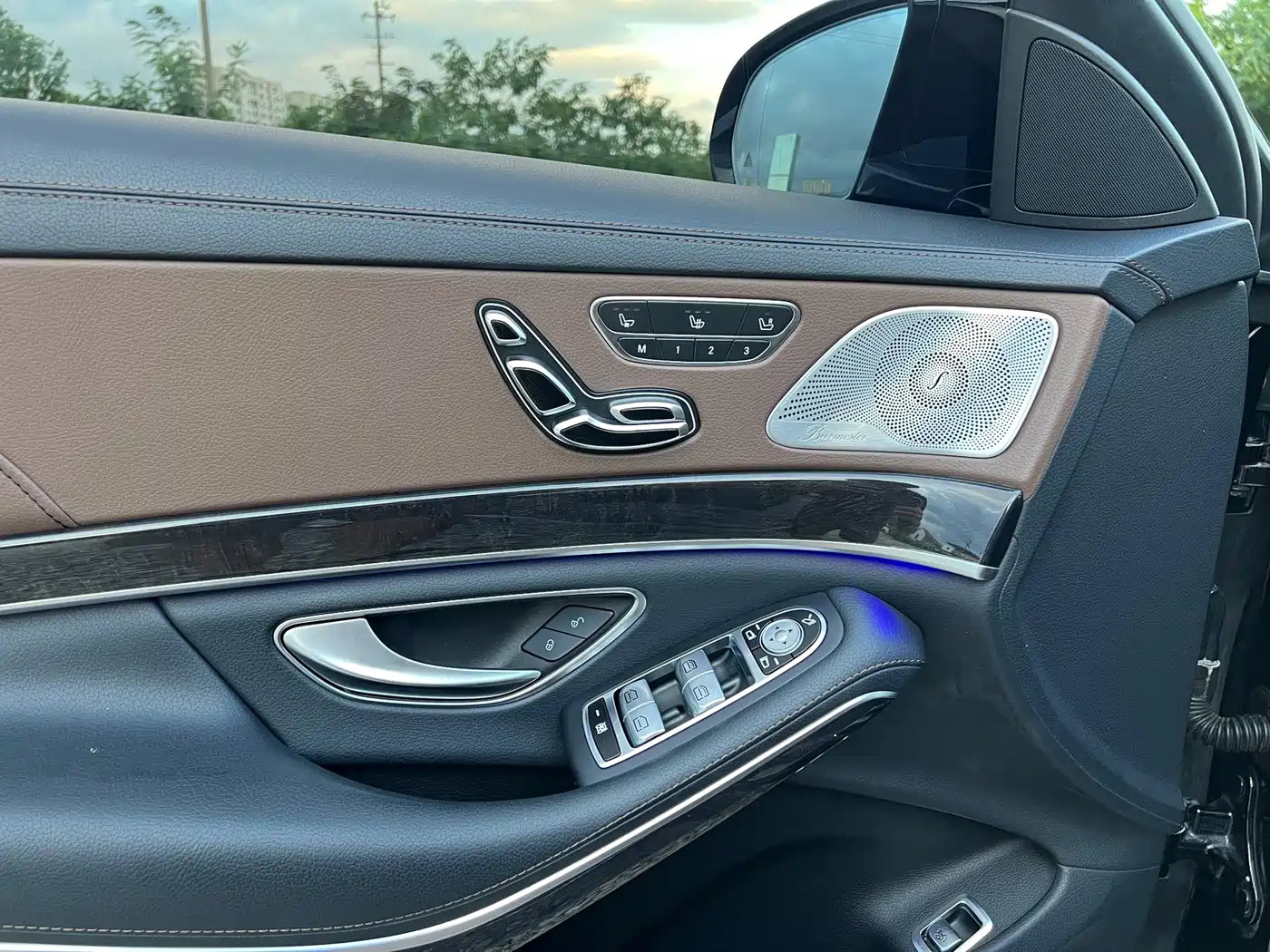 Фото 5 - Mercedes-Benz S-Class