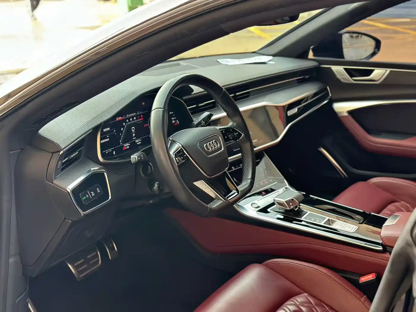 Audi A7L 2024 45 TFSI quattro Black Warrior Edition фото 4