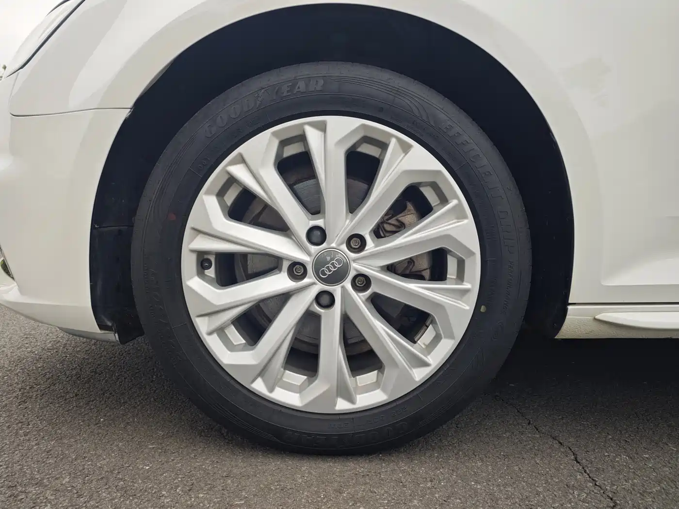 Audi A4L 2019 40 TFSI Progressive (China VI) фото 19