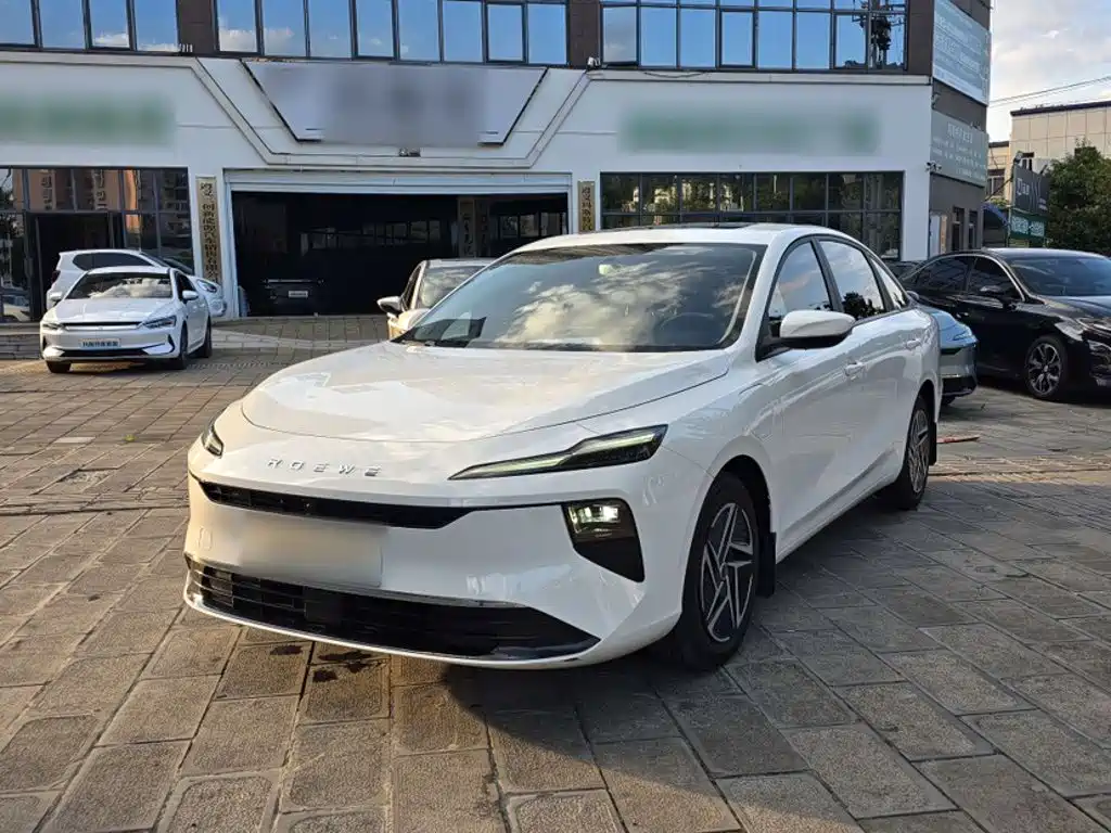 Roewe D6 2025 2025 Model 450km Premium Edition