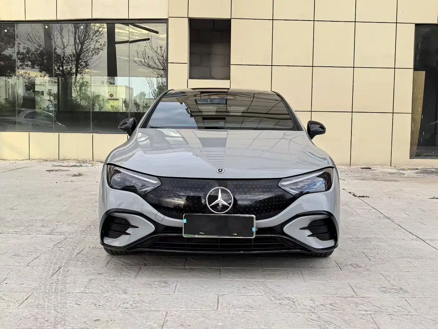 Mercedes-Benz EQE 2022 350 Pioneer Special Edition фото 2
