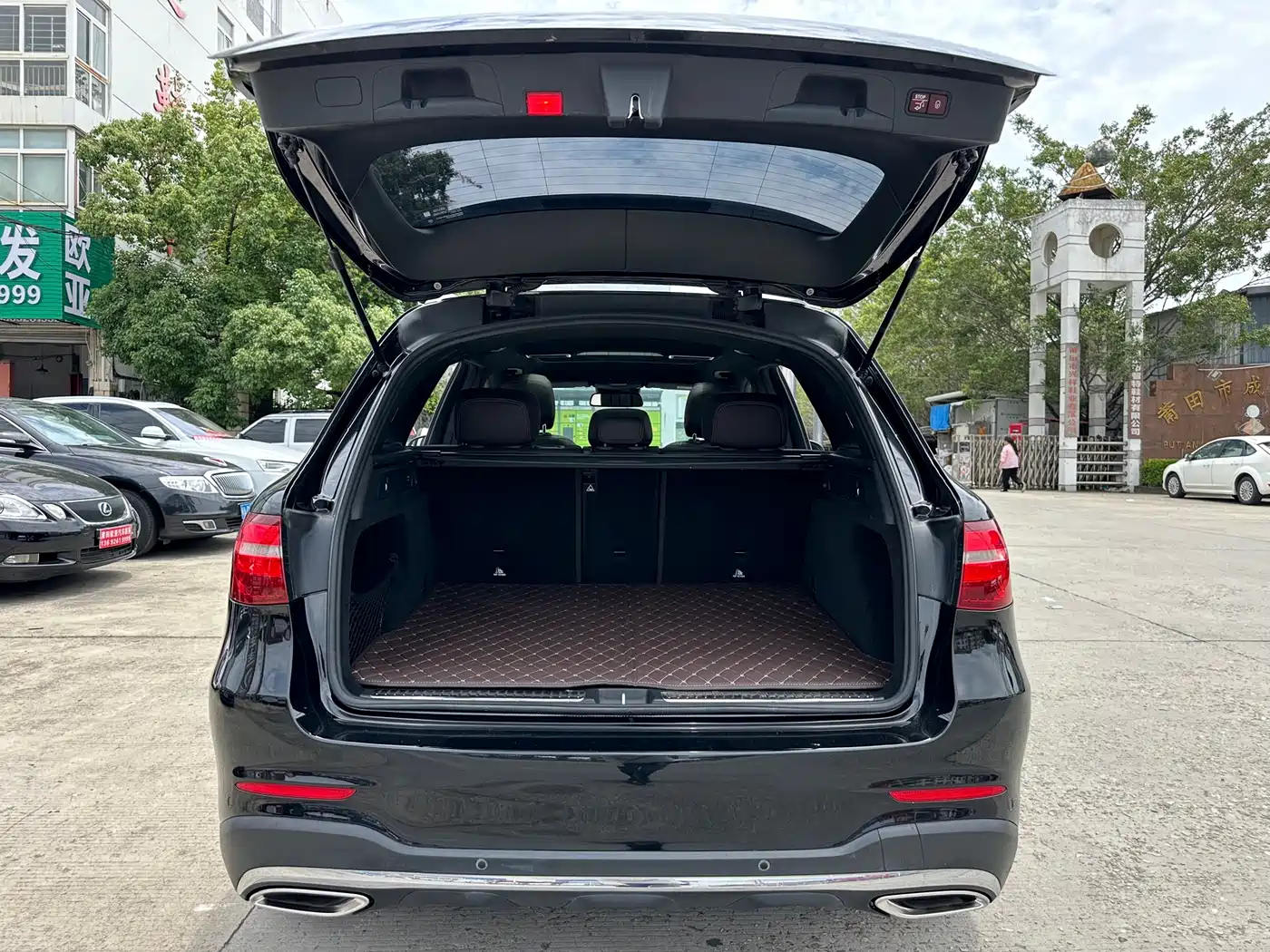 Mercedes-Benz GLC 2019 GLC 260 L 4MATIC Luxury фото 16