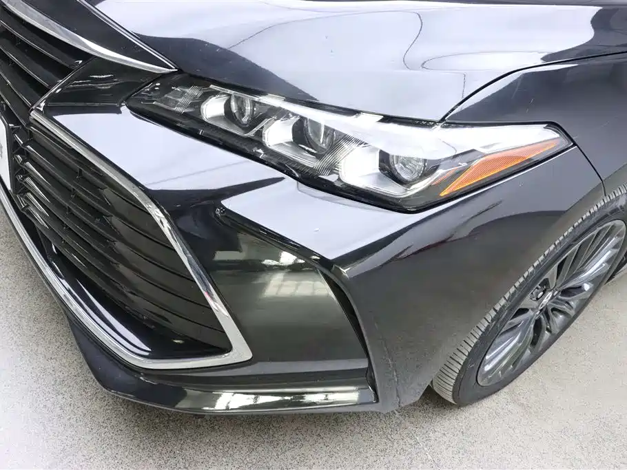 Toyota Avalon 2021 2.5L Touring Noble SPORT Edition фото 30