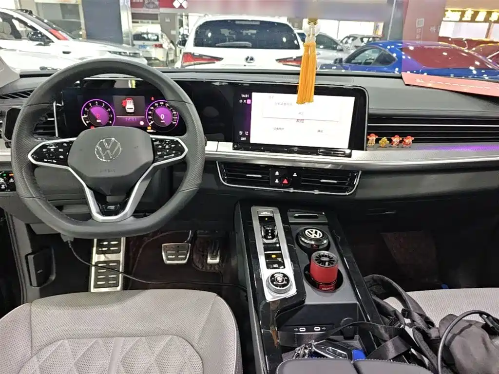 Volkswagen Talagon 2024 380TSI 4WD R-Line Cruise Shared Edition фото 10