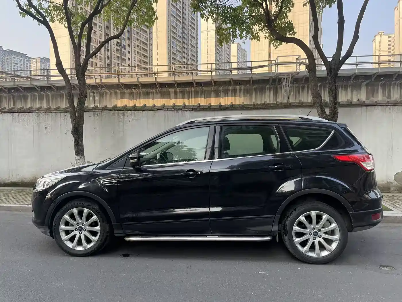 Ford Kuga 2013 2013 1.6L GTDi FWD Trend