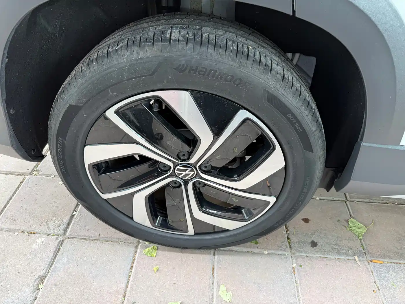 Volkswagen Tharu 2024 300TSI 2WD Full Moon Edition фото 14
