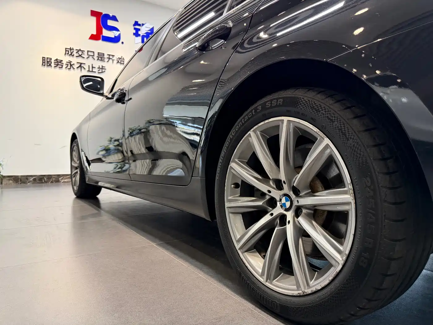 BMW 5 Series 2018 528Li Launch Special Edition фото 11