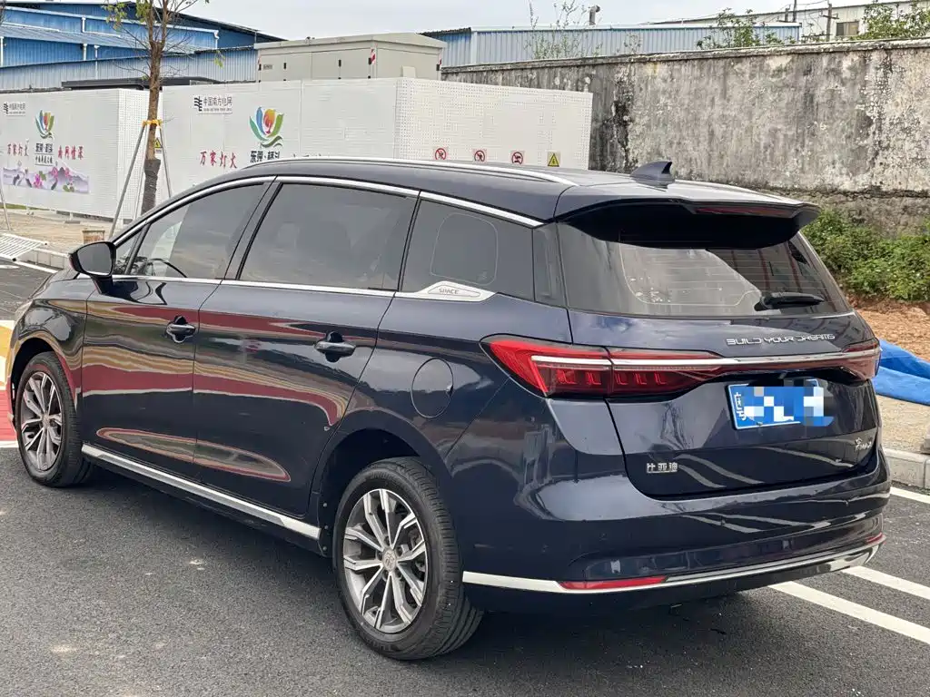 BYD Song MAX 2020 2021 Upgrade 1.5T Automatic Luxury Edition 6-Seater