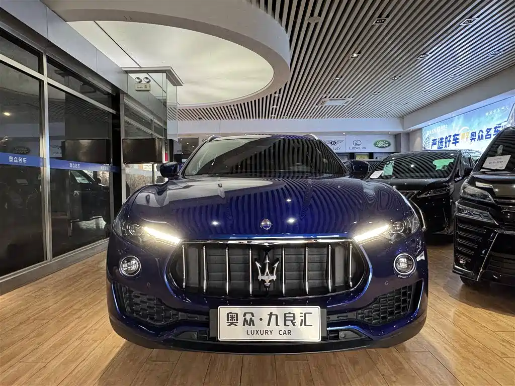 MASERATI LEVANTE