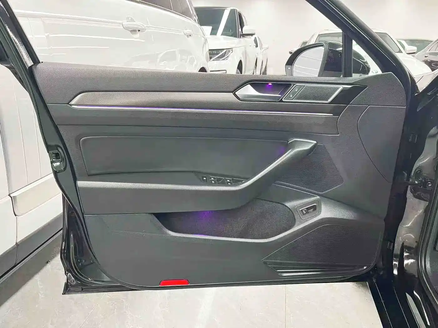 Volkswagen Magotan 2020 330TSI DSG Leading фото 19