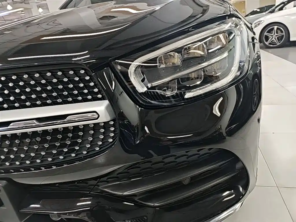 Mercedes-Benz GLC 2022 Facelift II GLC 260 L 4MATIC Luxury фото 18