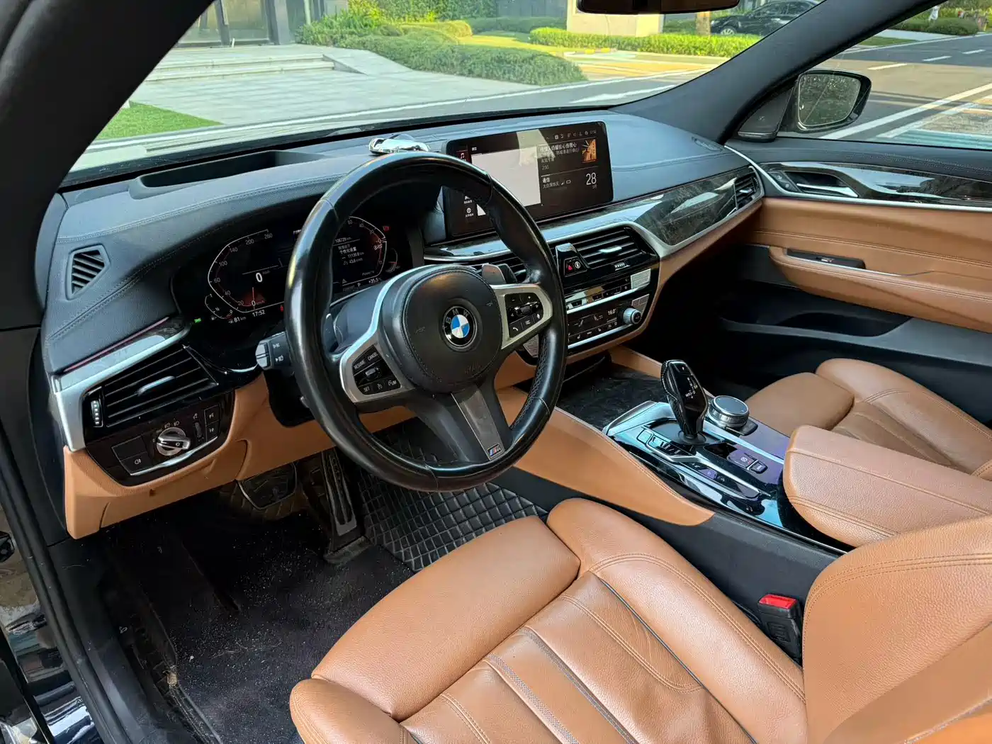 BMW 6 Series GT 2022 Model 630i M Sport Package фото 4