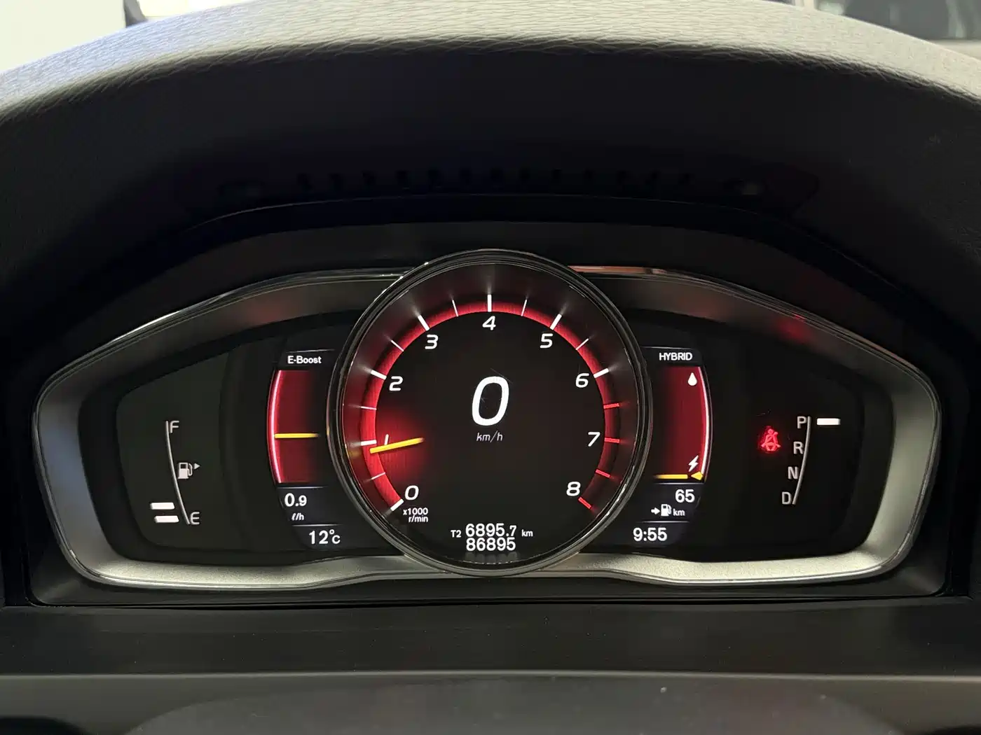 VOLVO S60 PLUG IN HYBRID