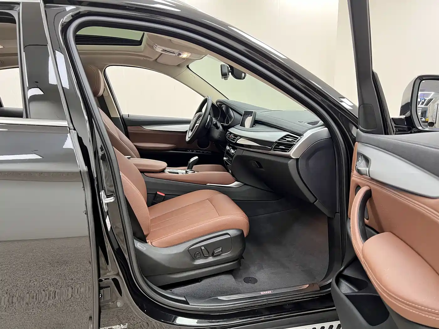 BMW X6 2018 xDrive35i Leading Model фото 23