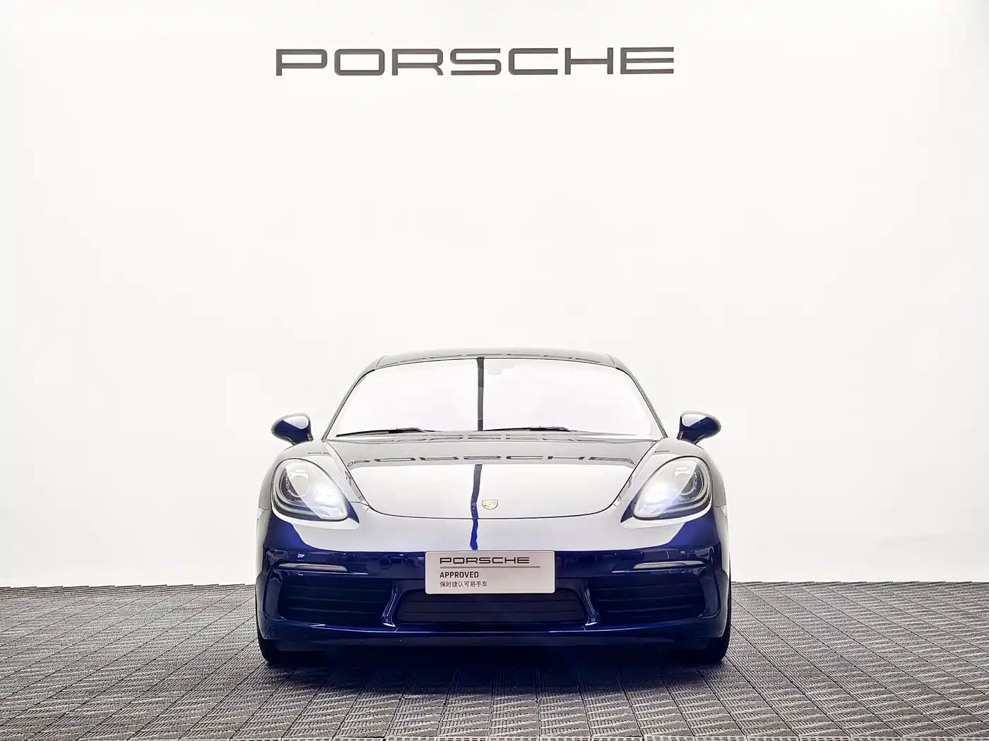 Porsche 718 2020 Cayman 2.0T фото 2