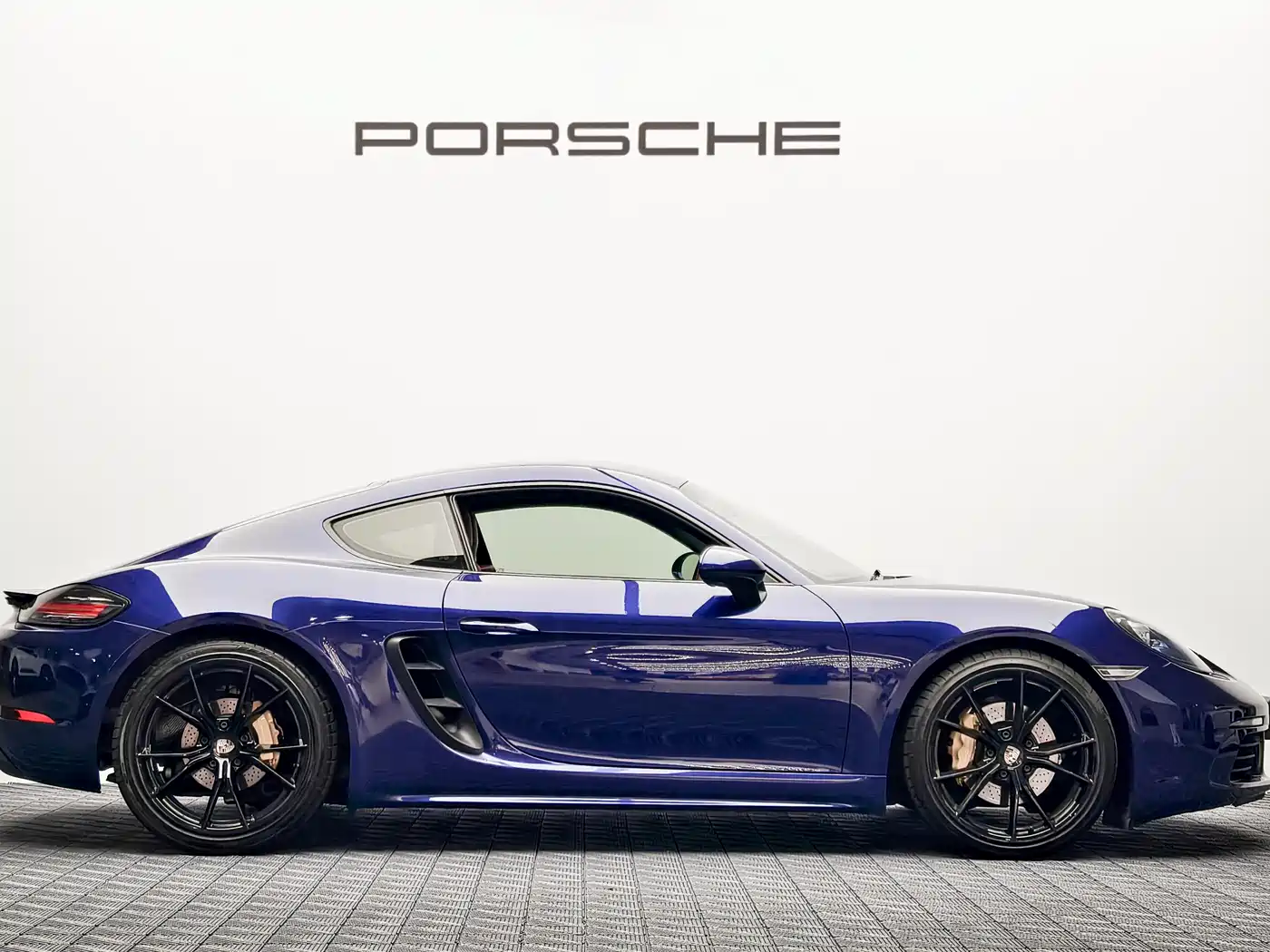 Porsche 718 2020 Cayman 2.0T фото 4