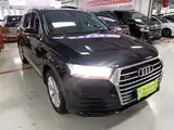 Photo 4 - Audi Q7