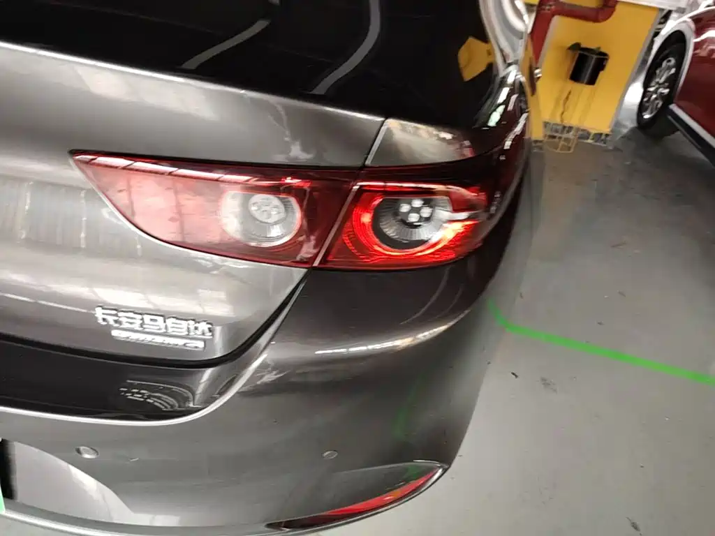 Mazda Mazda3 Axela 2025 2023 1.5L Manual Zhimei