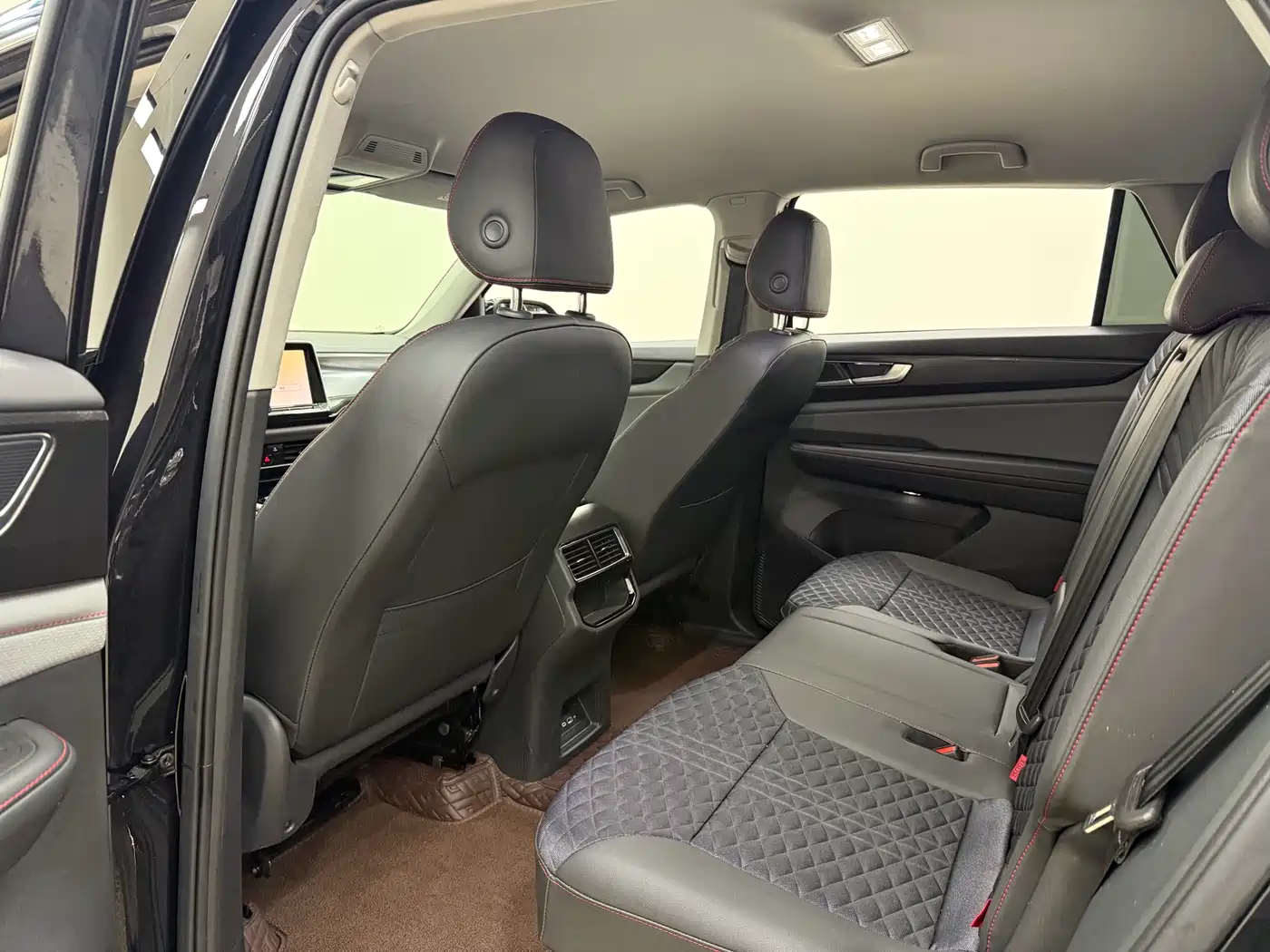 Volkswagen Teramont 2023 Teramont X 380TSI 4WD Luxury Edition фото 19