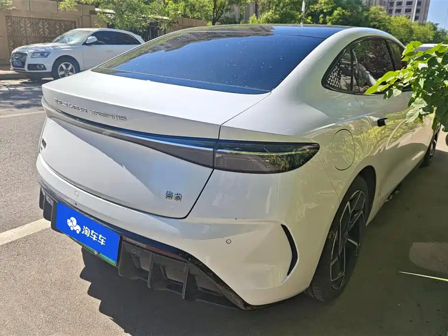 BYD Seal 2023 Champion Edition 700km Performance фото 3