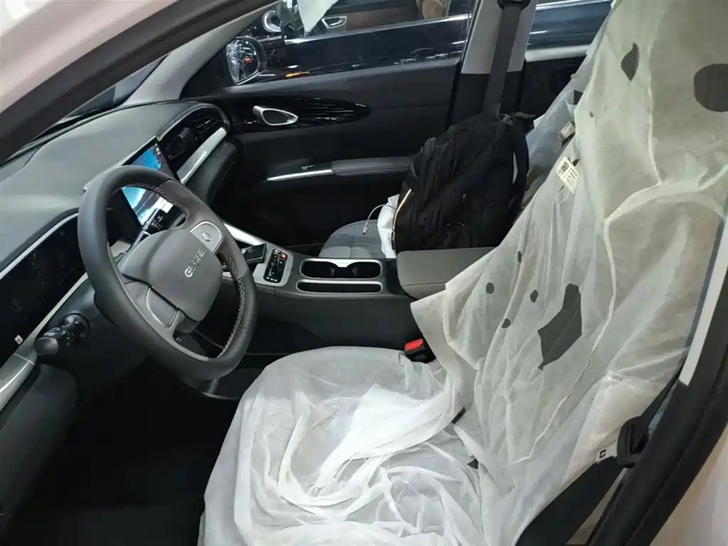 Geely Galaxy Starry Wish 2026 Edition 310km Youth Version фото 15