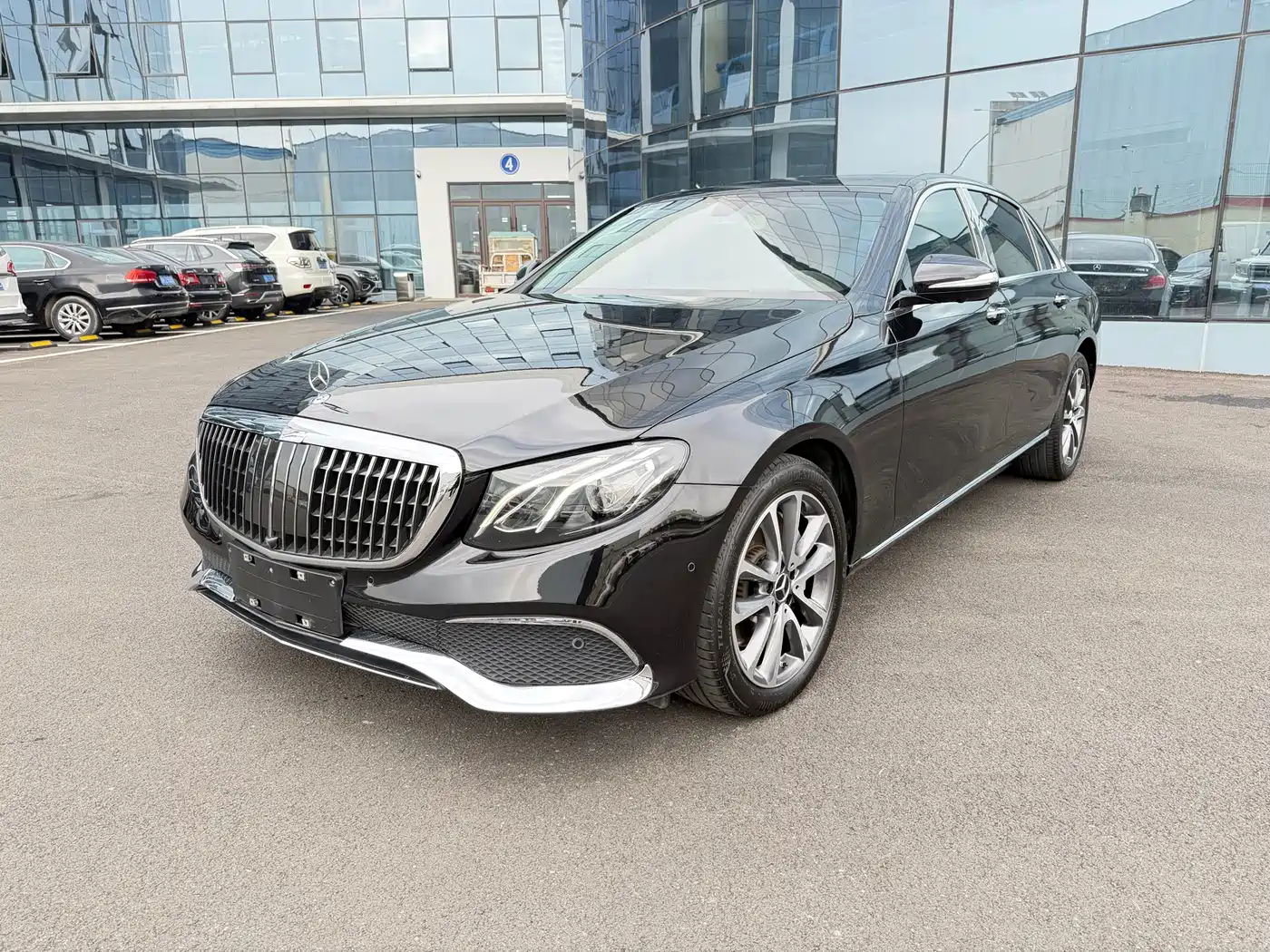 Mercedes-Benz E-Class 2019 Facelift E 300 L Luxury фото 2