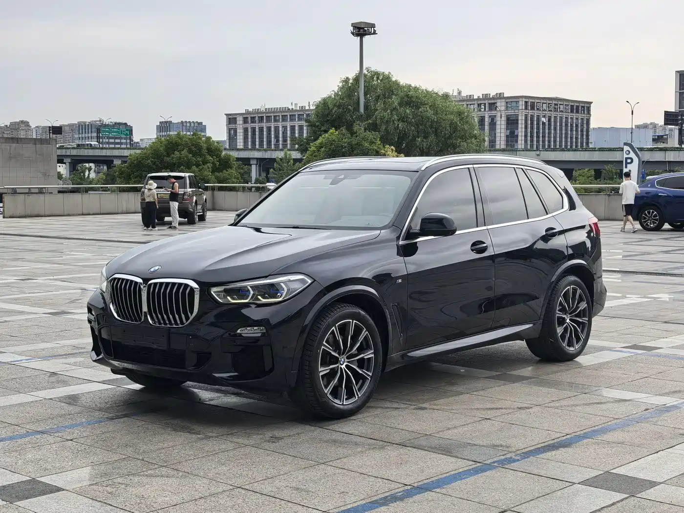 BMW X5 (IMPORTED)