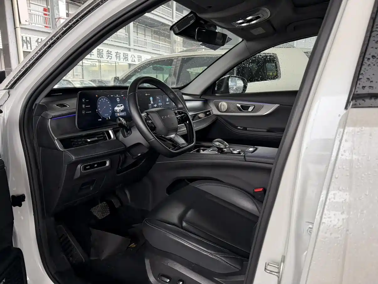 CHERY TIGGO 8 PRO