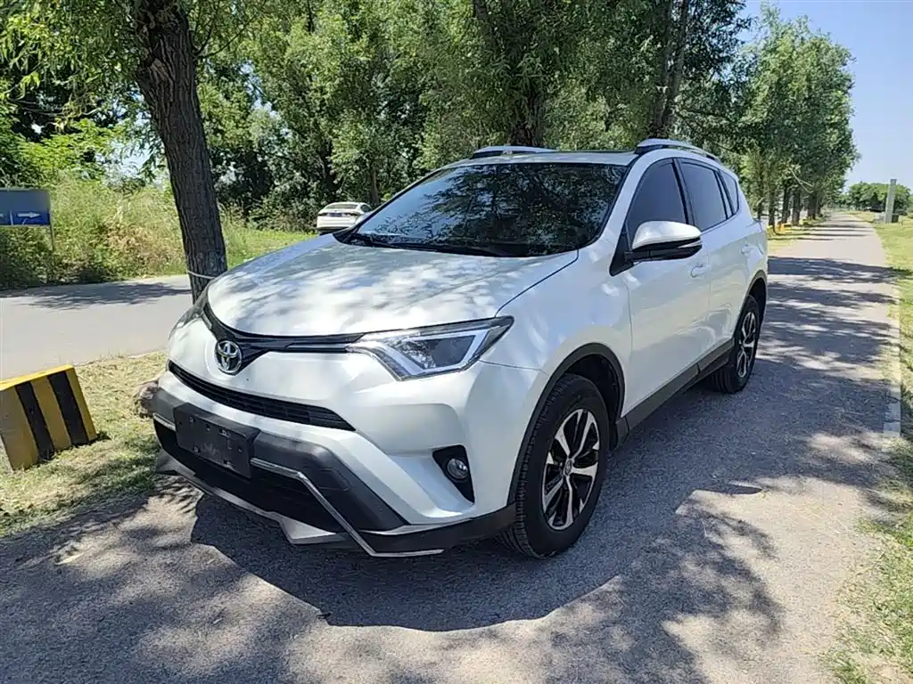 Toyota RAV4 Rongfang 2019 2.0L CVT 2WD Pioneer Edition China VI