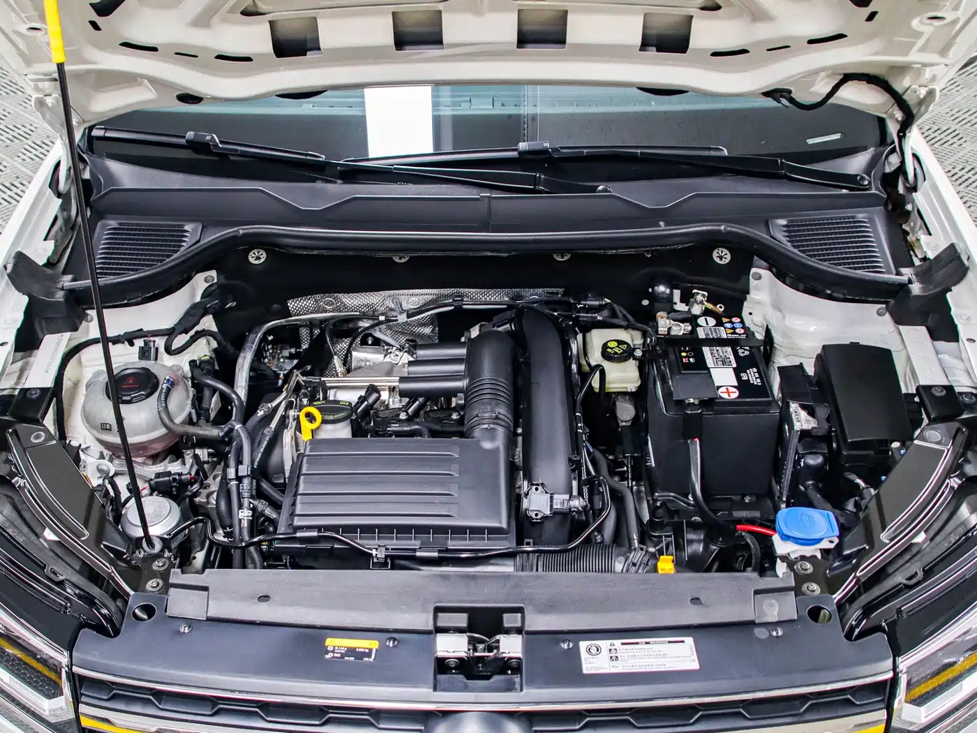 Volkswagen Tharu, миниатюра 19