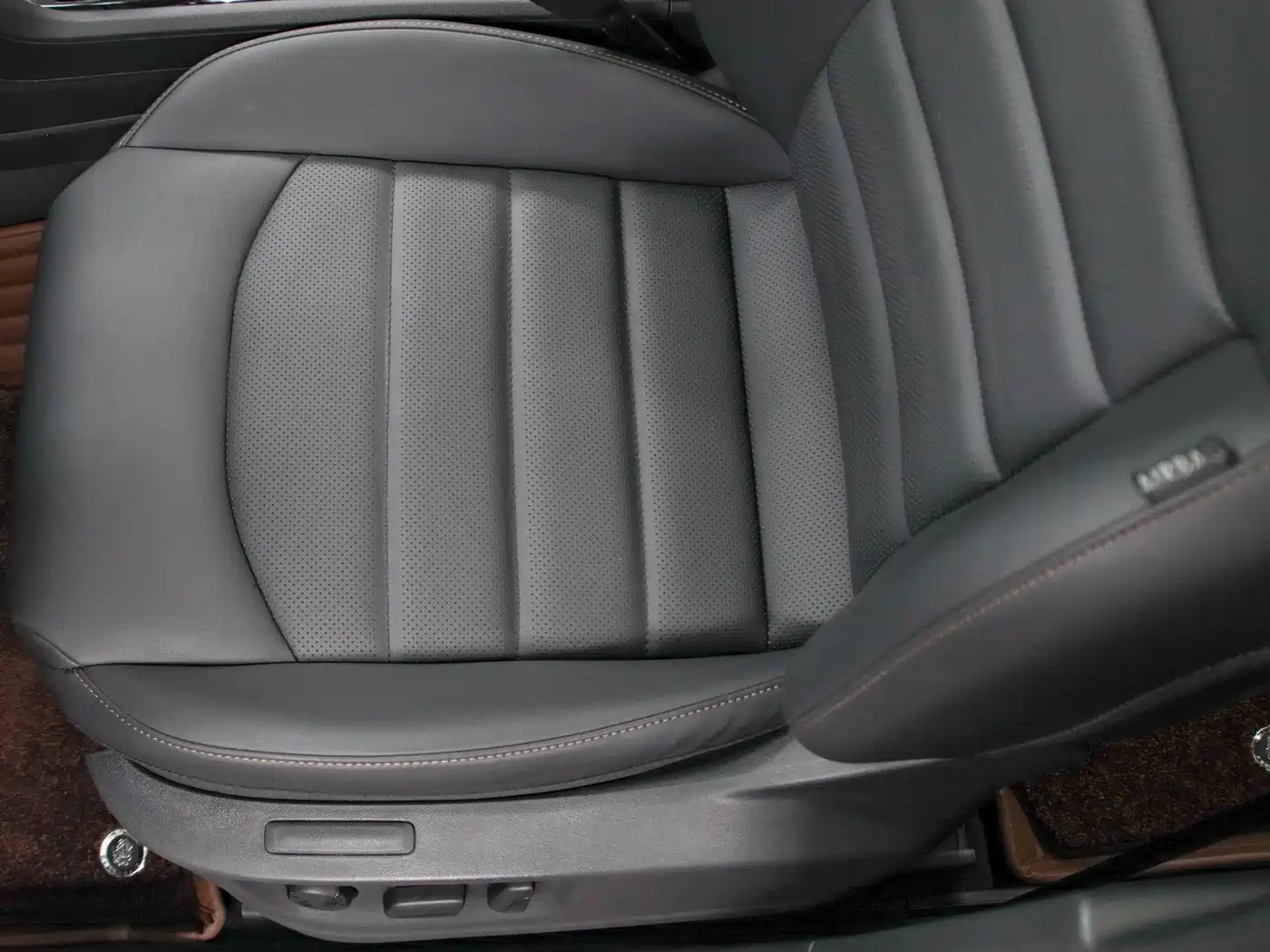 Volkswagen Tharu, миниатюра 14