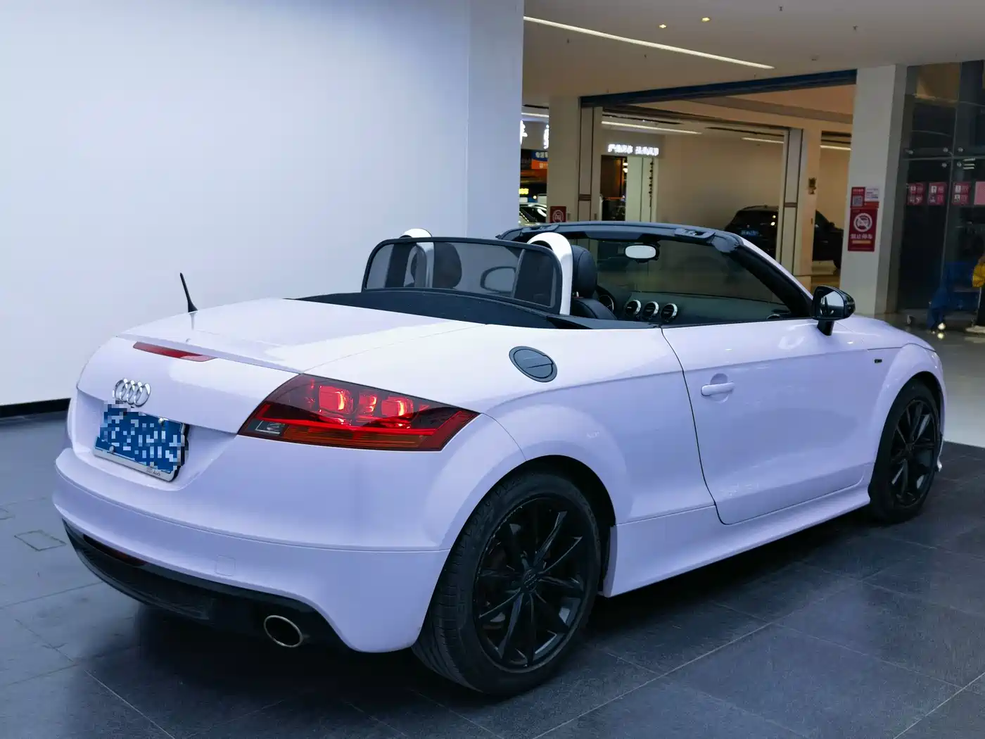 Audi TT 2013 TT Roadster 45 TFSI фото 10