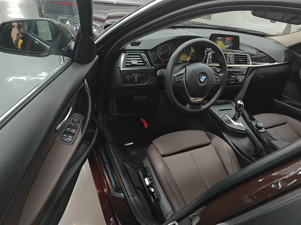 BMW 3 Series 2018 320Li Fashion Style фото 12
