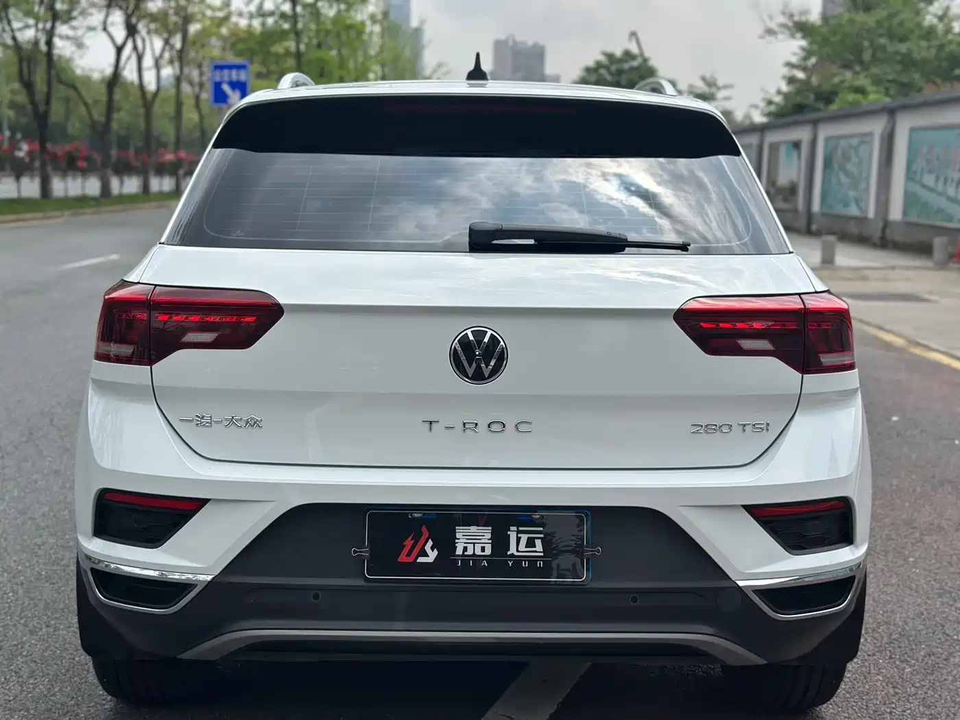 Volkswagen T-ROC 2022 280TSI DSG 2WD Comfort PLUS фото 4