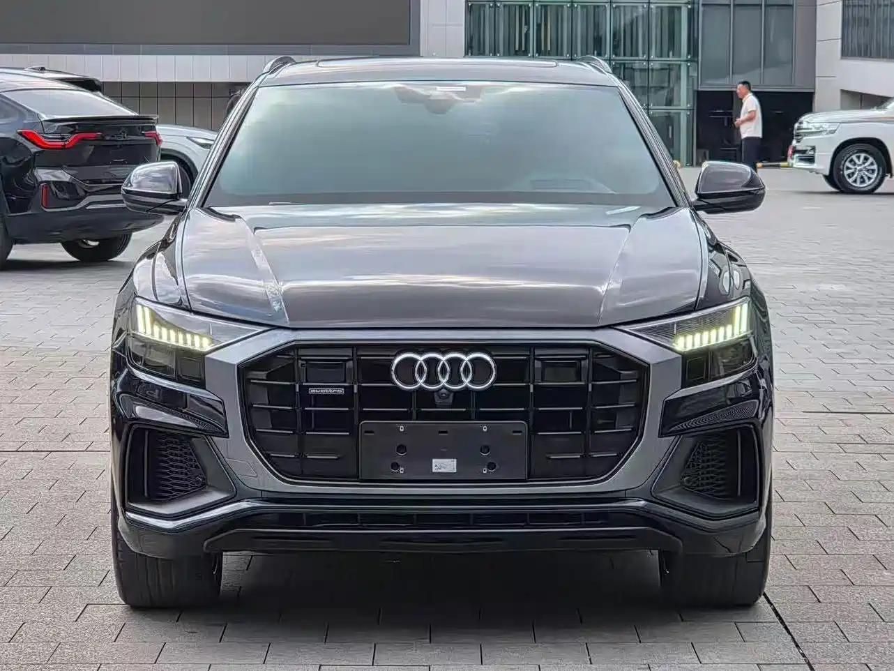 Audi Q8 2020 2019 55 TFSI Premium Dynamic
