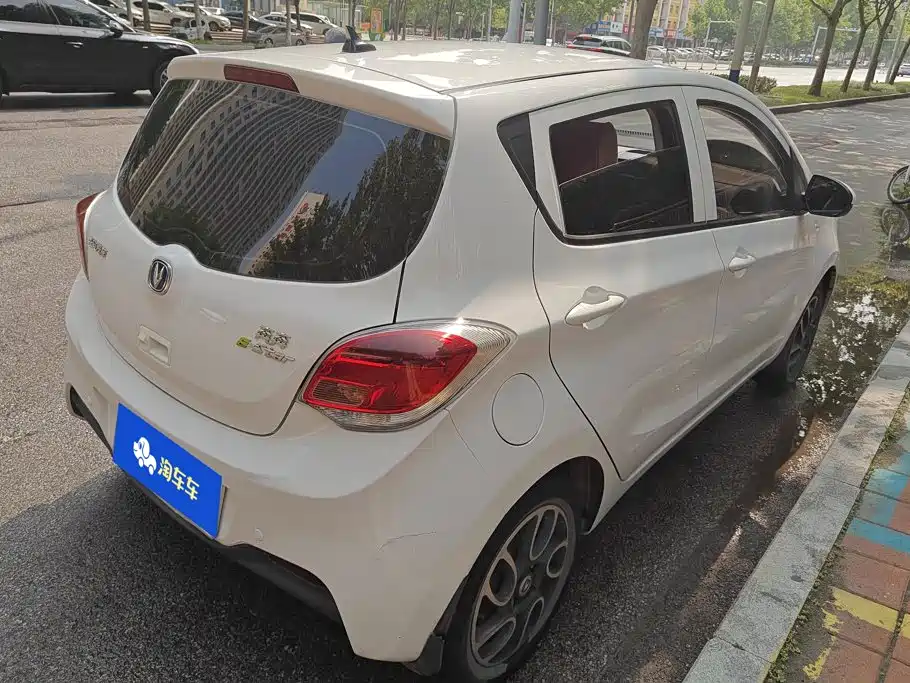 Changan Benben E-Star 2022 2021 National Edition Colorful Version LFP (31.86kWh)