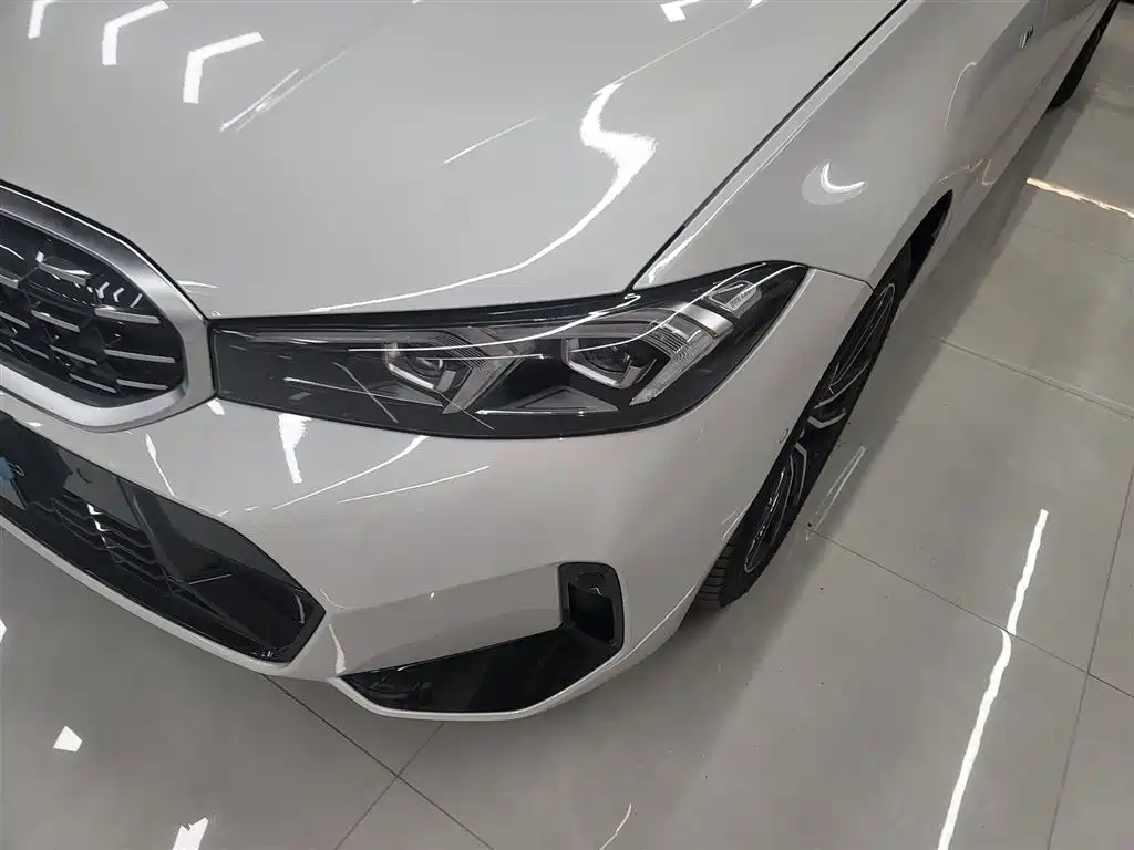 BMW 3 Series 2025 325Li M Sport Package фото 24